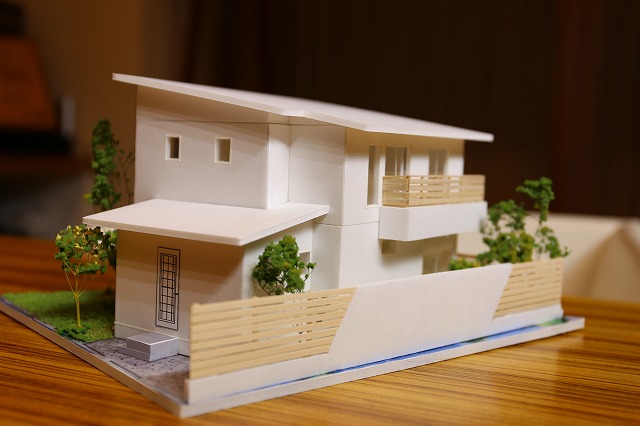 %e6%a8%a1%e5%9e%8b-32